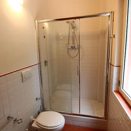 Modern In With Pool *